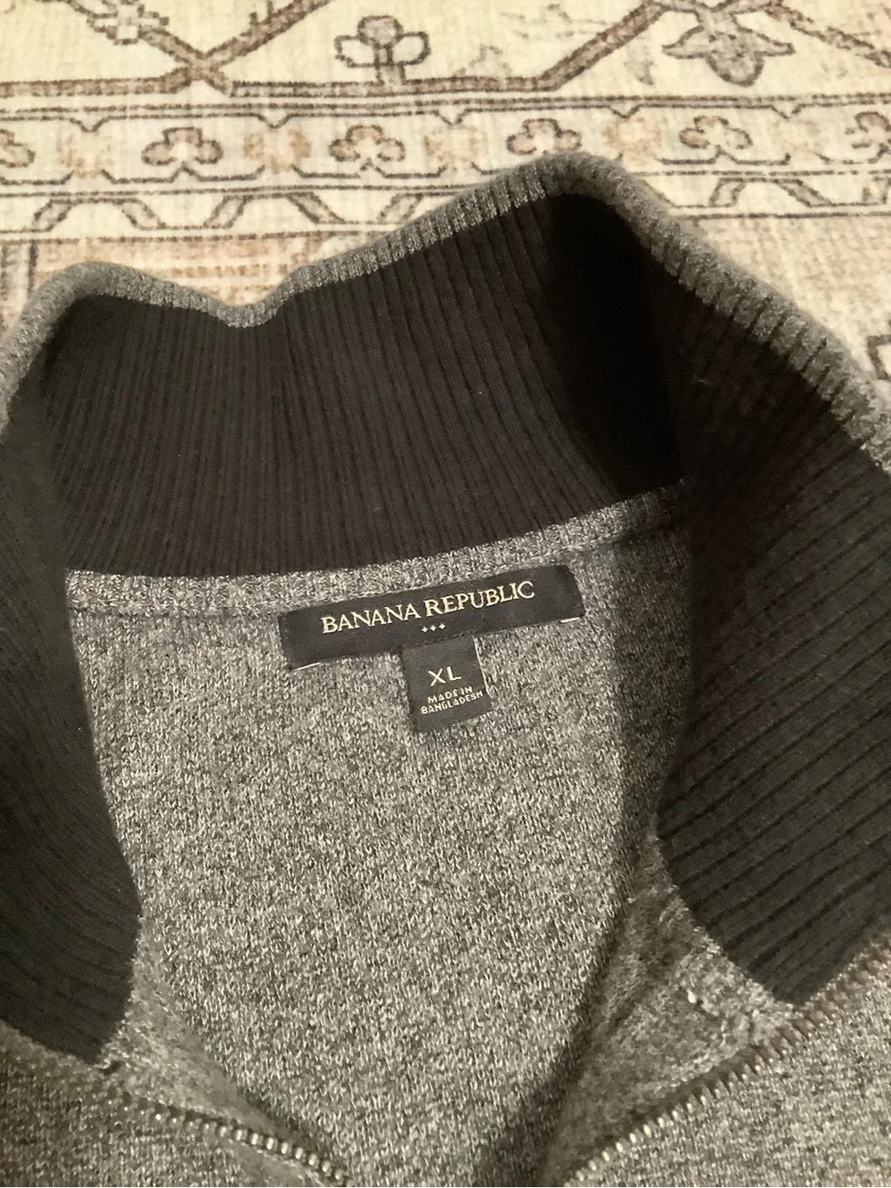 Men's Half-Zip Colorblock Sweater - Gray/Black